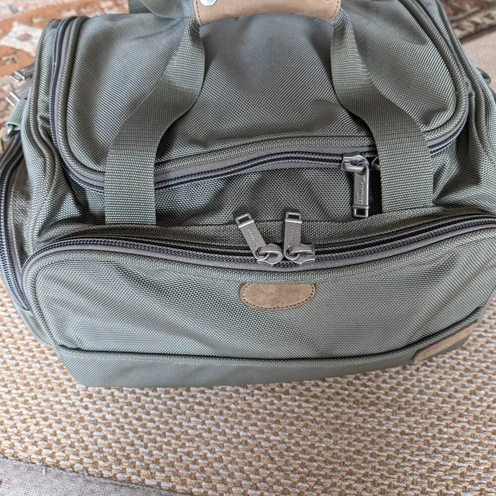 Pathfinder Ballistic Nylon Duffel, Olive Green